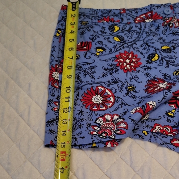 Womens,LOFT Floral Patterned High Waist Shorts - Blue and Red ,Size 18.New. - Picture 12 of 14